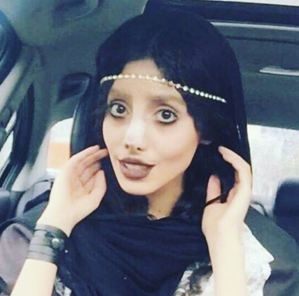 Sahar Tabar Wiki Bio Net Worth Plastic Surgery Instagram Facts
