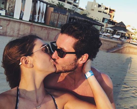 Jenna kissing her boyfriend on New Year 2018
