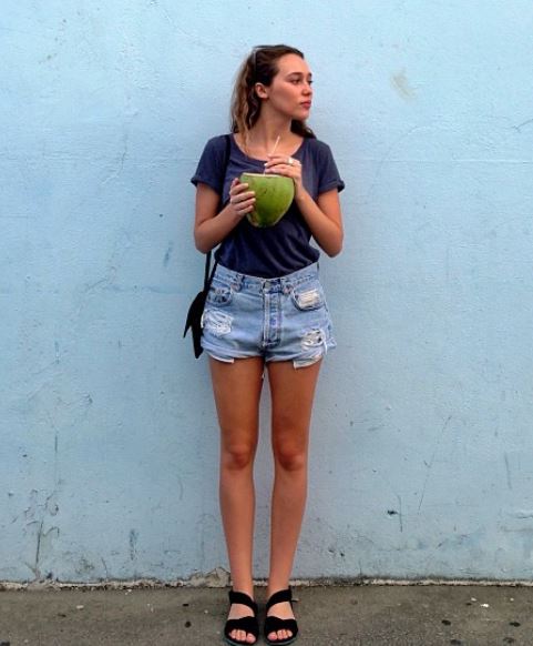 Alycia Debnam-Carey Body Measurements, Height, Weight