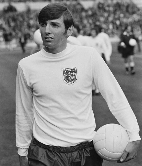 Martin Peters Net Worth, Salary, Income