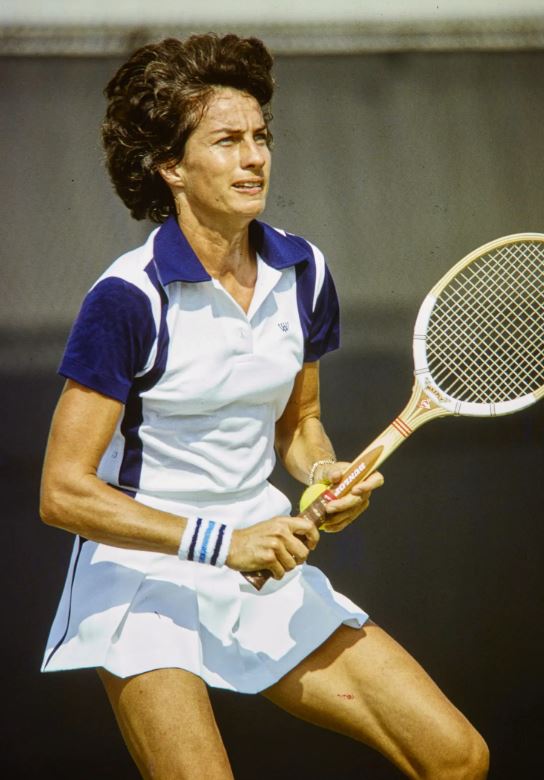 Virginia Wade Height and Weight