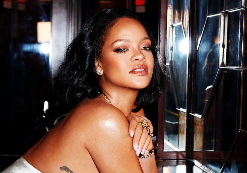 Rihanna is a popular rapper